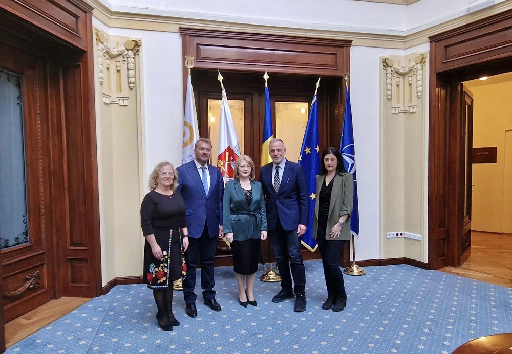 sursă foto Facebook Palatul Brukenthal Avrig