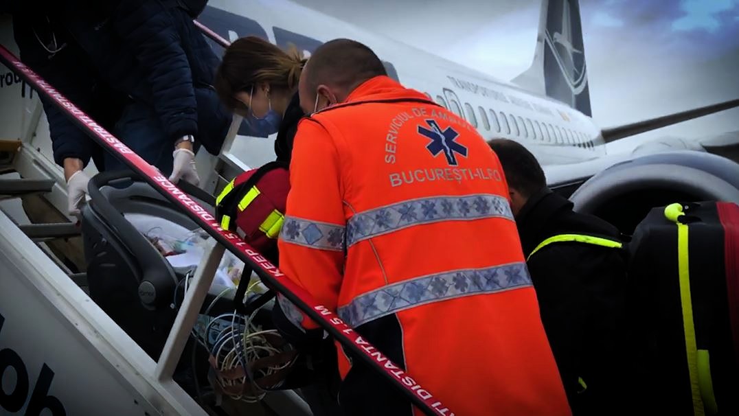 Copil cu malformație cardiacă gravă