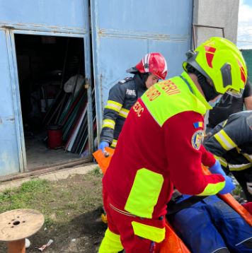 Bărbat în stare gravă la spital în urma unei explozii Foto: ISU Cluj