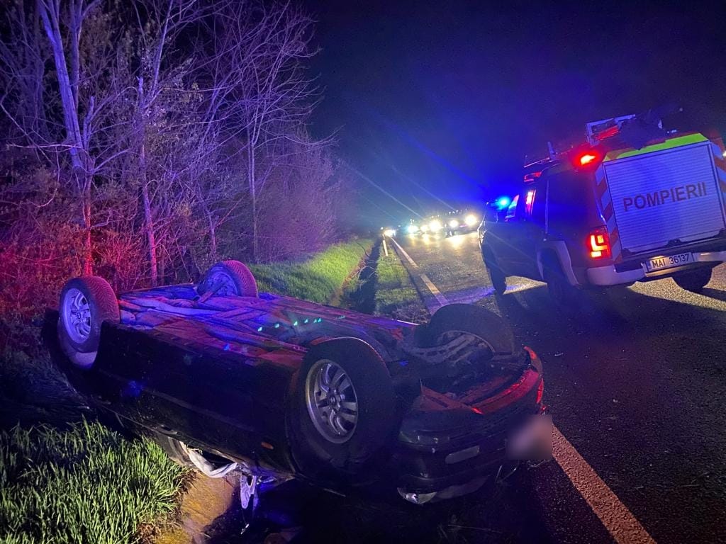Luni noaptea a avut loc un accident rutier petrecut în localitatea Jucu/ Foto: ISU Cluj