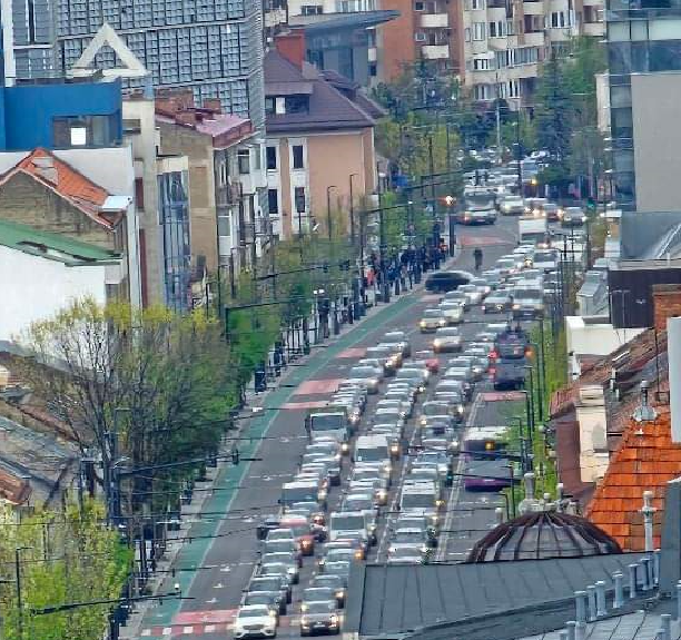 Trafic pe Bulevardul 21 Decembrie 1989 la ora 16:30 / Foto: Info Trafic jud. Cluj