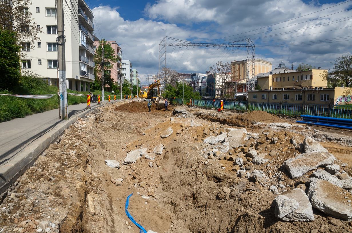 Lucrările pe strada Dragalina