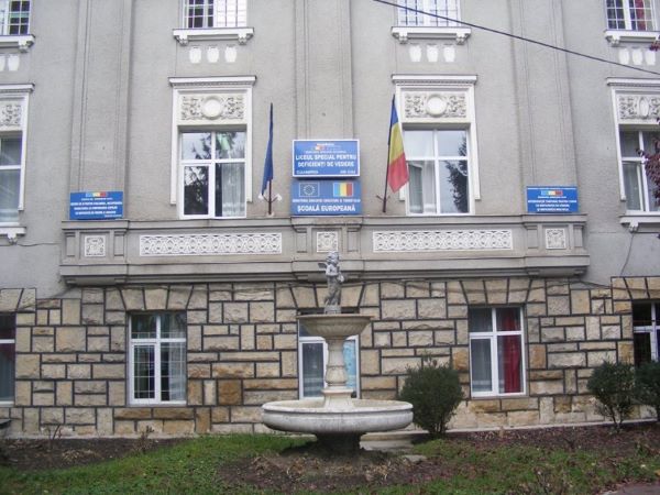 Proiectul depus de Liceul Special pentru Deficienți de Vedere Cluj-Napoca privind dotarea unității cu un laborator inteligent din fonduri PNRR/ Foto: Consiliul Judetean Cluj - Facebook