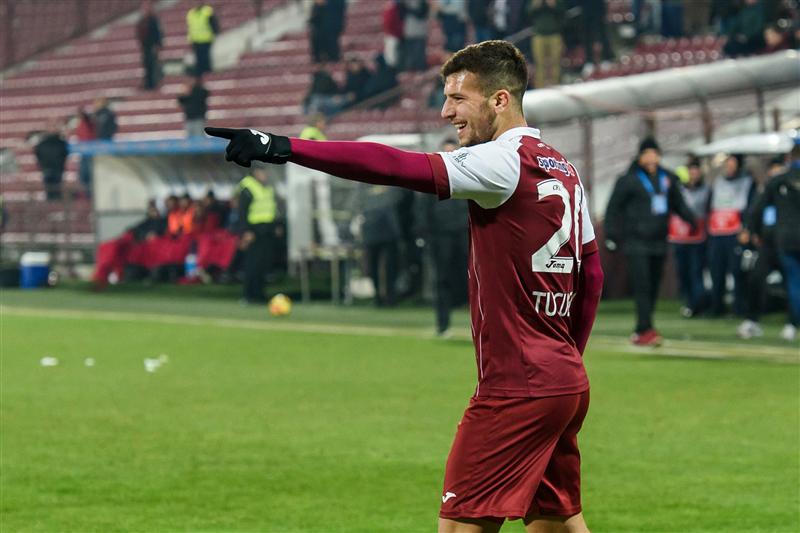 George Țucudean în tricoul CFR Cluj /FOTO: CFR Cluj - Facebook