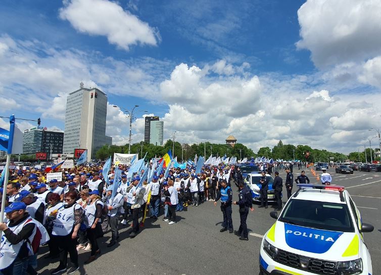 Cristi Danileț. despre greva generală și reforma din învățământ/Foto FSLI România Facebook.com