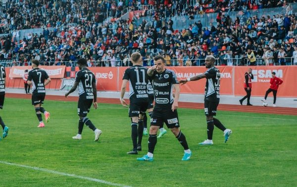 Jucătorii de la „U” Cluj bucurându-se la gol /FOTO: FC Universitatea Cluj - Facebook