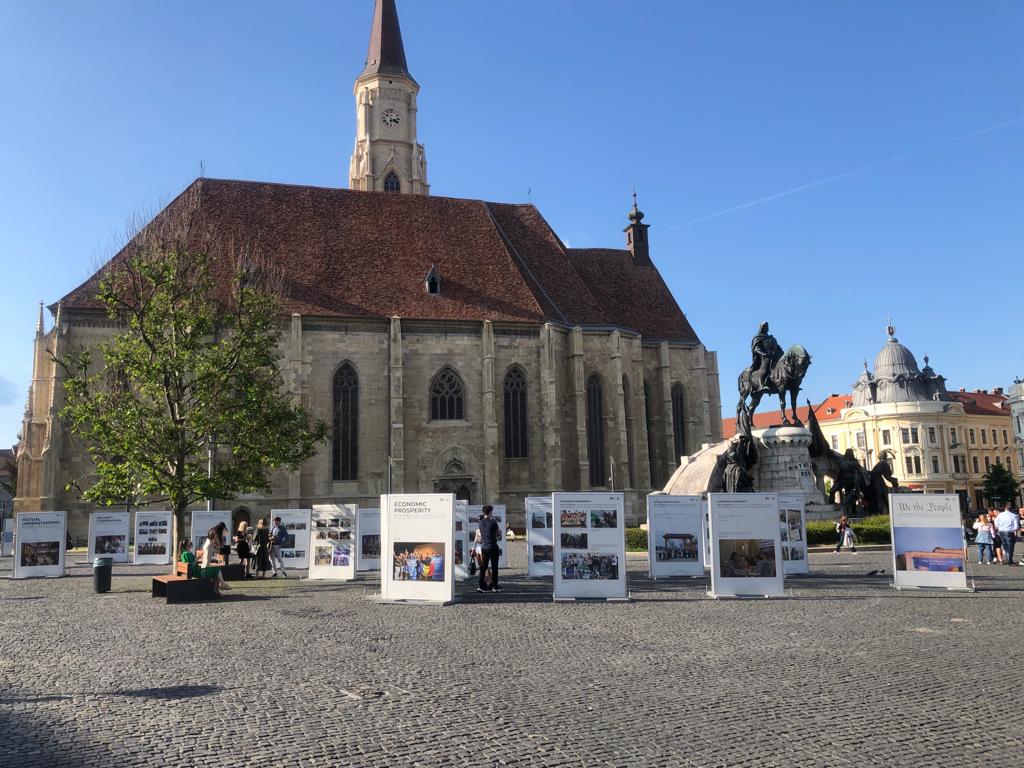 Explicație foto: 25 de ani de Parteneriat Strategic SUA – România