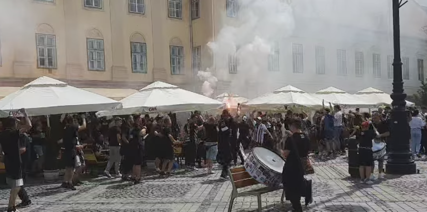 Suporterii „U” Cluj s-au dezlănțuit la Sibiu / Foto: mesageruldesibiu.ro