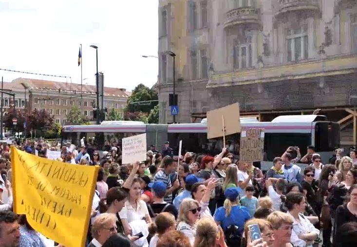 Profesorii din Cluj se pregătesc de noi proteste. Greva generală din educație continuă/Foto: SLIP Cluj Facebook.com