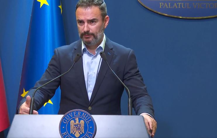 Guvernul Ciucă anunță o nouă „ofertă” pentru angajații din învățământ/Foto: Guvernul României Facebook.com