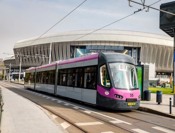 Tramvai pe Splaiul Independenței din Cluj-Napoca/ Foto: Compania de Transport Public Cluj-Napoca - Facebook