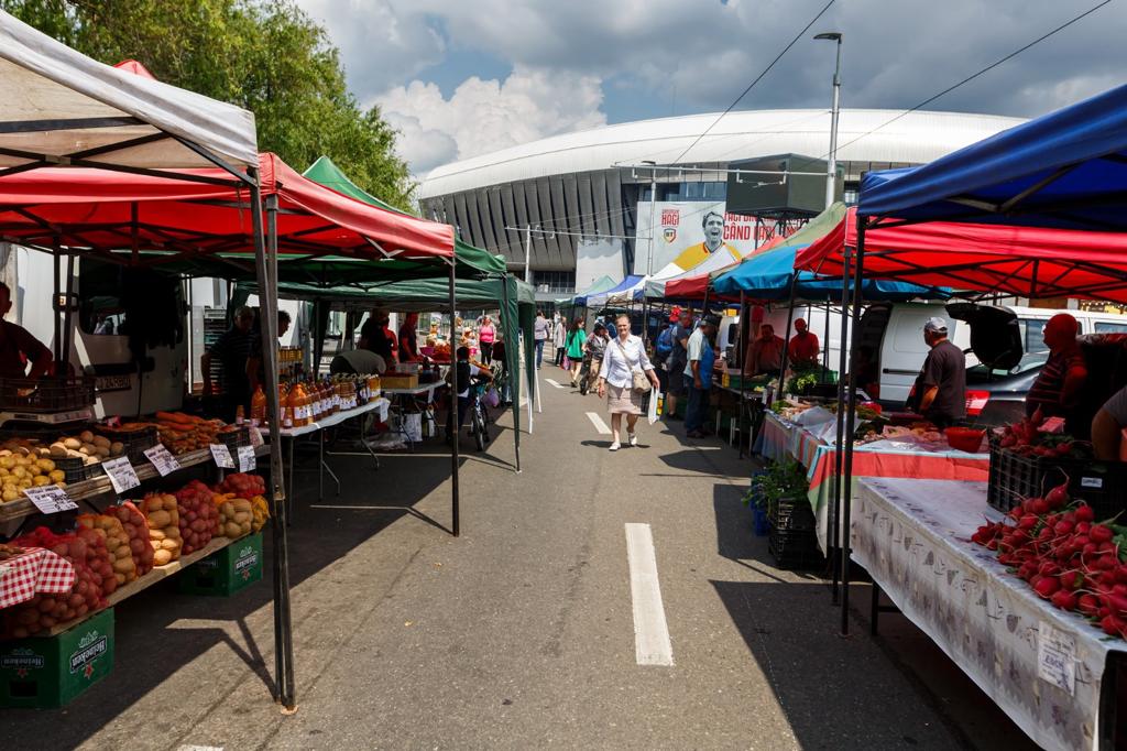 Fructe și legume proaspete