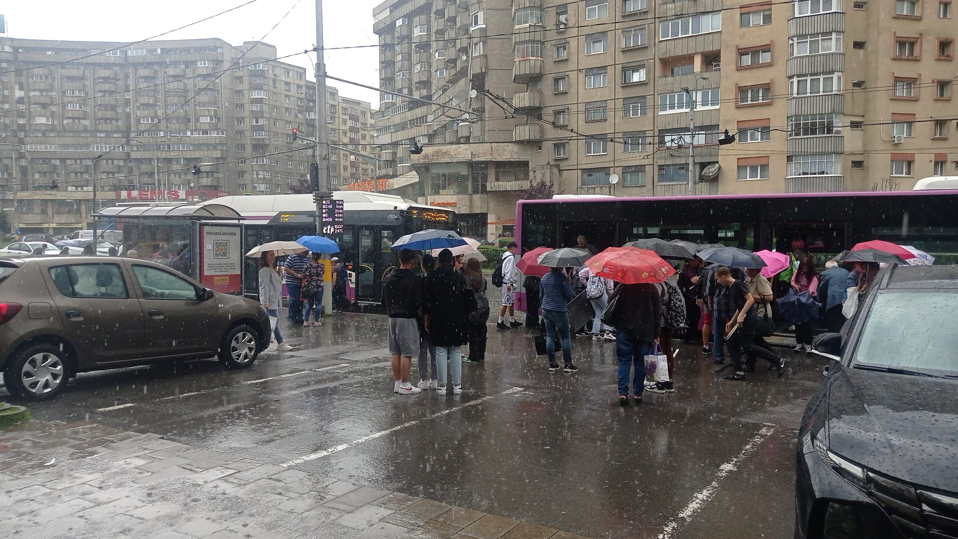 COD ROȘU și PORTOCALIU de vreme rea în România