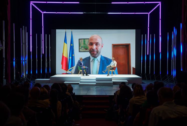 Deputatul Sabin Sărmaș