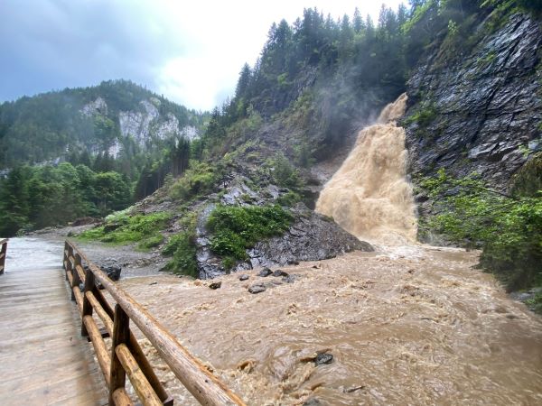 Cascada Vălul Miresei/ Foto: Salvamont Vladeasa Cluj - Facebook