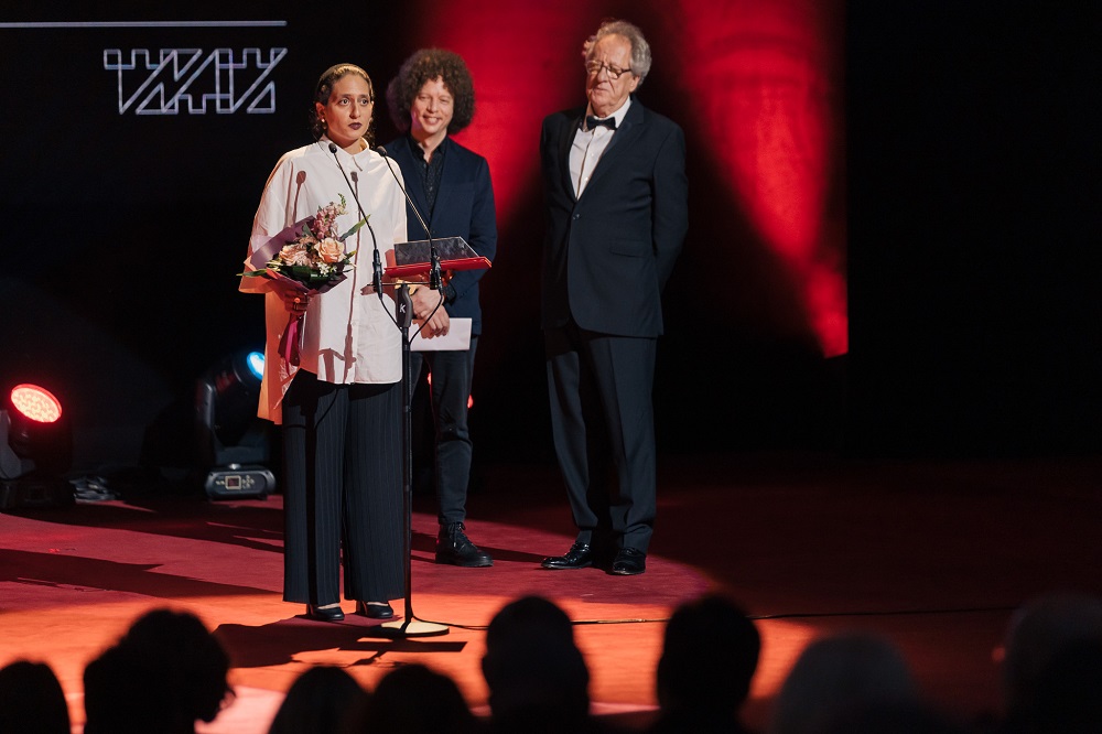 „Ca peștele pe lună/ Like a Fish on the Moon” al regizoarei iraniene Dornaz Hajiha este marele câștigător al Galei de premiere TIFF.22. Foto: tiff.ro