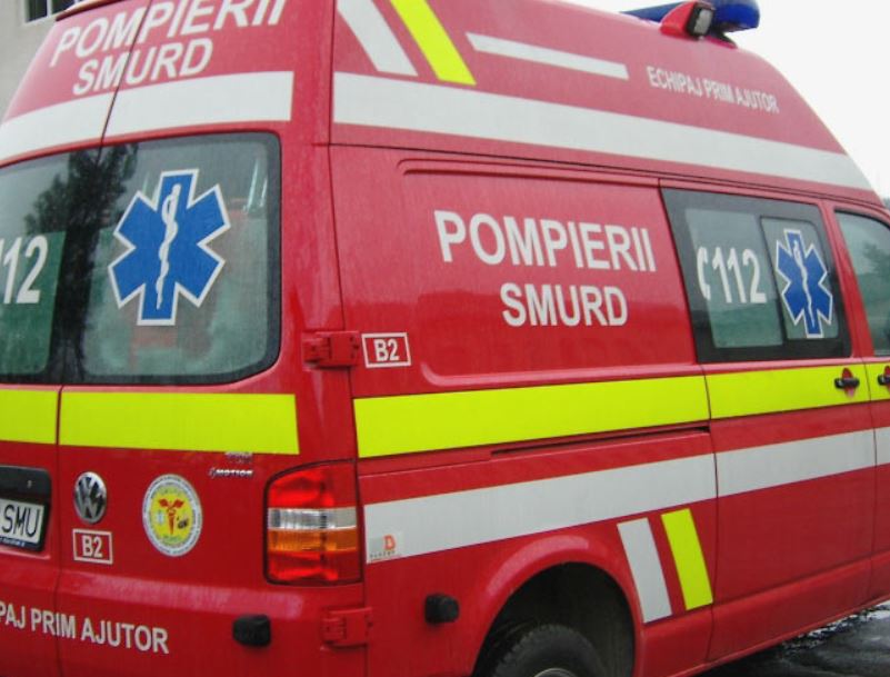 Femeie lovită de mașină