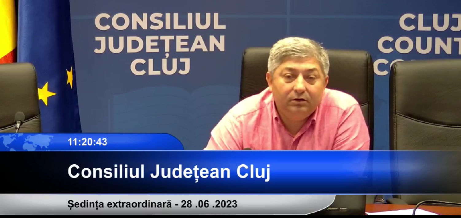 Alin Tișe în ședința extraordinară de Consiliu Județean. Foto: monitorulcj.ro