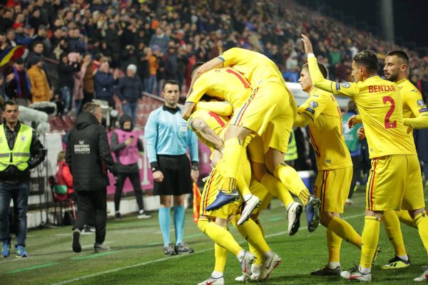 Naționala României la meciul contra Feroe din 2019/ Foto: Echipa națională de fotbal a României - Facebook