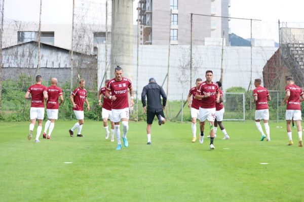 CFR Cluj înaintea meciului contra FC Brașov/ Foto: Fotbal Club CFR 1907 CLUJ