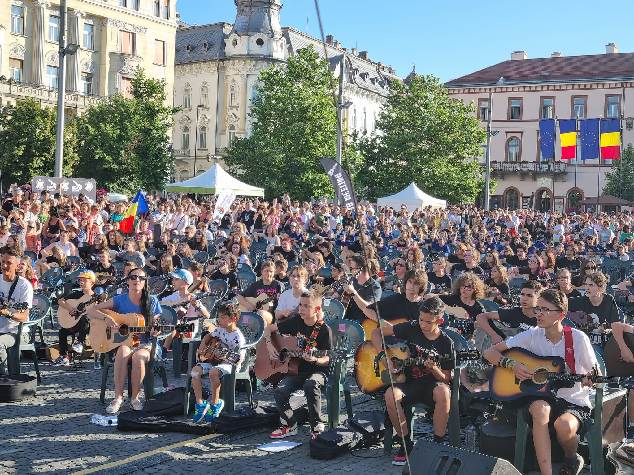 Inedit: 400 de chitariști au cântat simultan