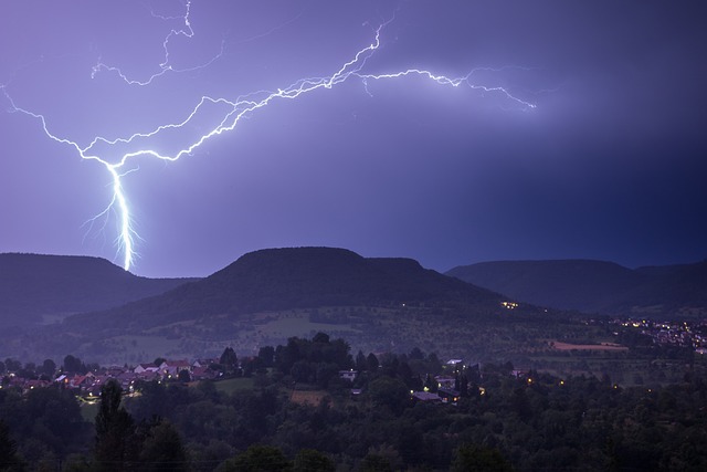 Fulger / Foto: pixabay.com