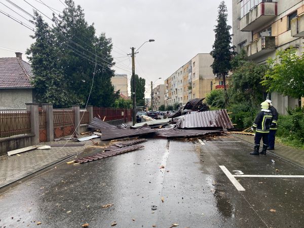 Furtuna a făcut prăpăd în Cluj/ Foto: ISU Cluj