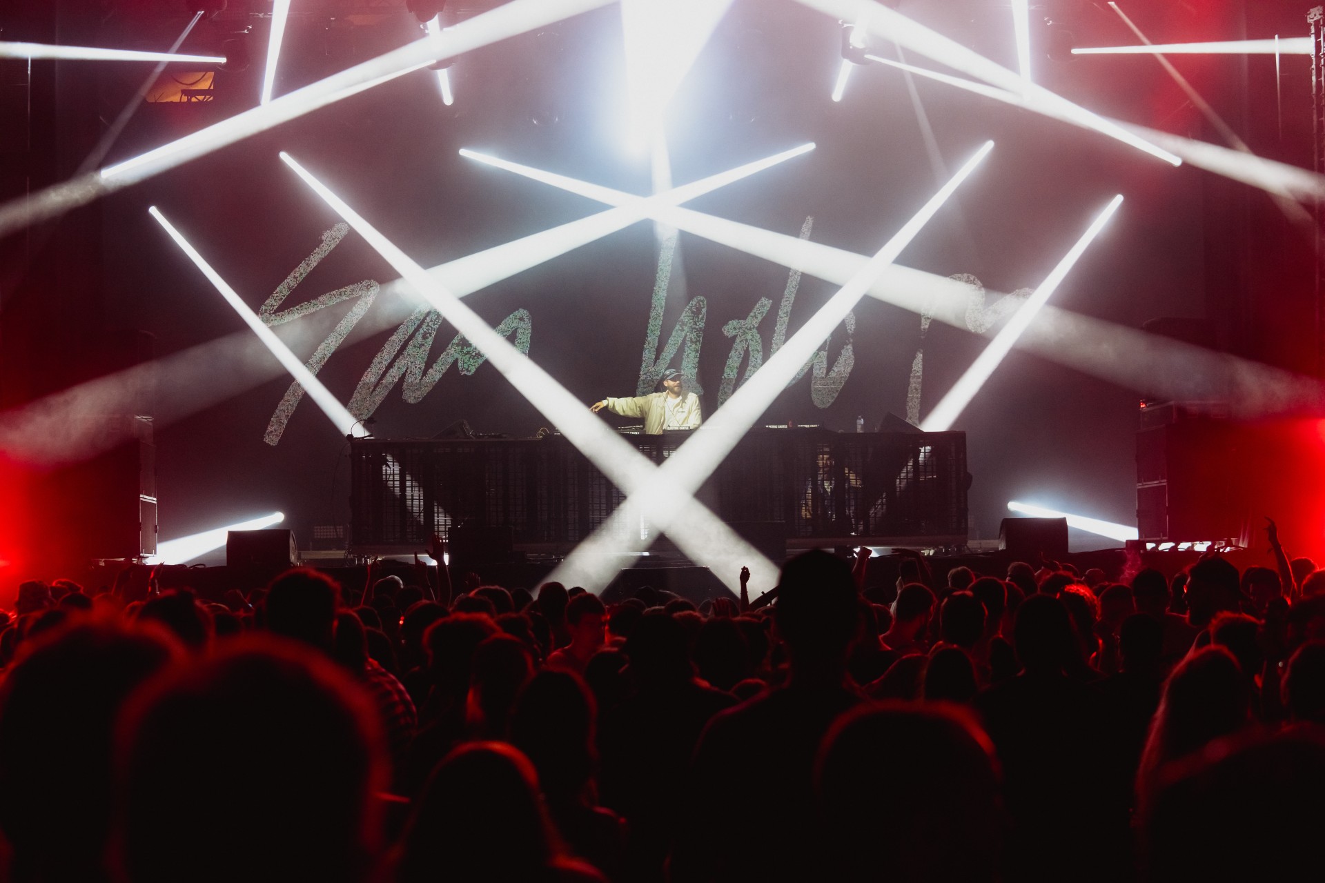 Peste 29.000 de festivalieri s-au bucurat de primele concerte. FOTO: Organizatori Electric Castle