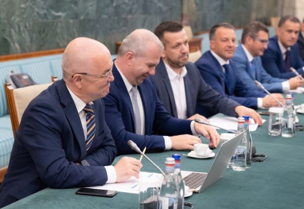Semne ale dezastrului generat de întârzierea PNRR Foto: defapt.ro
