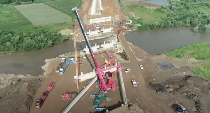 Progres pe Autostrada A3 Chețani-Câmpia Turzii/ Foto: Chetani-Câmpia Turzii 25.07.2023 youtube.com