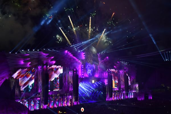 Scena principală de la festivalul UNTOLD