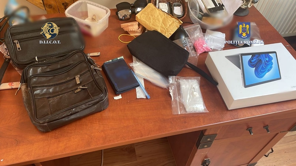 Cantități impresionante de droguri la un dealer în preajma festivalului Untold. Foto: DIICOT
