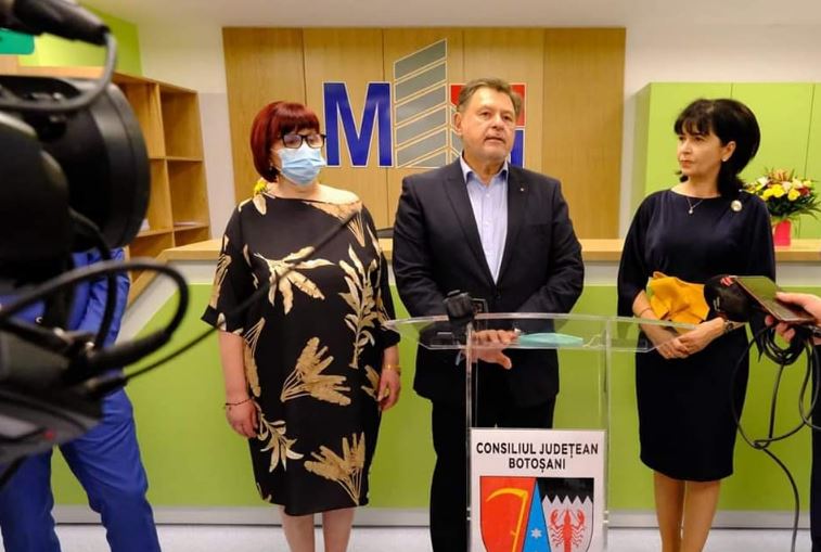 Ministrul Sănătății Alexandru Rafila (centru)