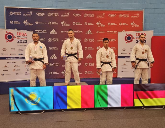 Alex Bologa a câștigat aurul la mondialele pentru nevăzători din Marea Britanie/Foto: Comitetul Național Paralimpic-România Facebook.com