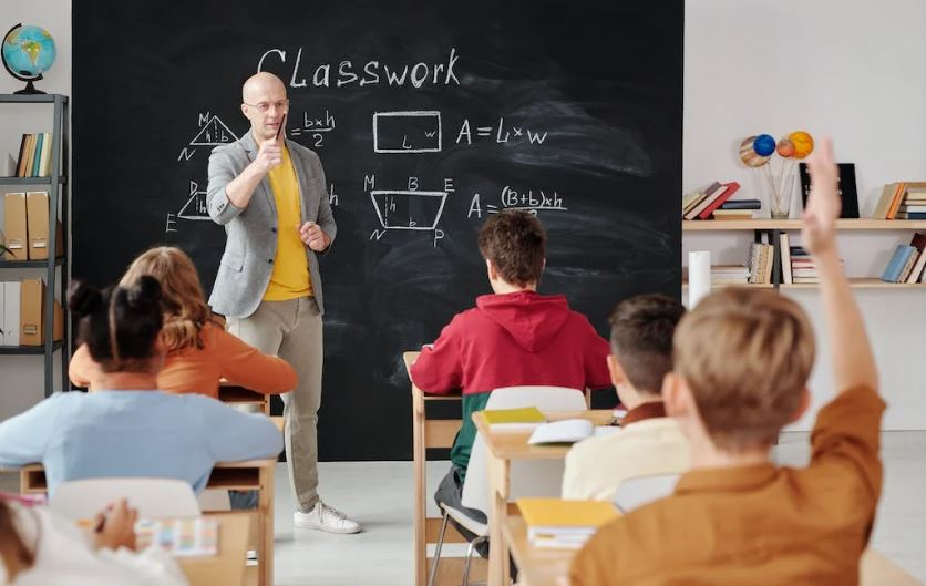 Elevi în sala de clasă/Foto: pexels.com