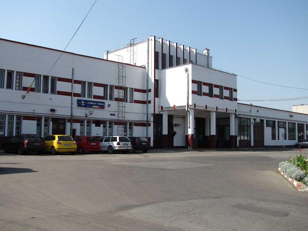 O minoră de 17 ani a fost violată