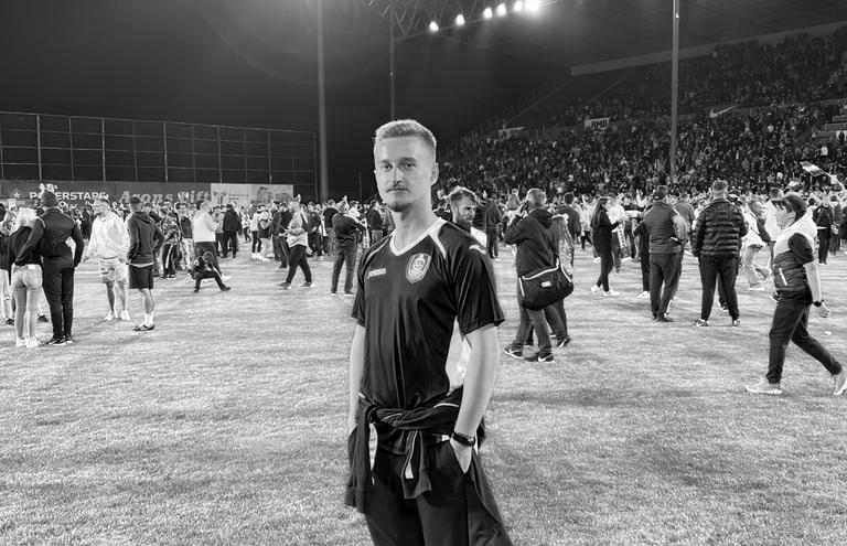 Tânărul mort în Lacul Tarnița era suporter al echipei de fotbal CFR Cluj/ Foto: Fotbal Club CFR 1907 CLUJ - Facebook