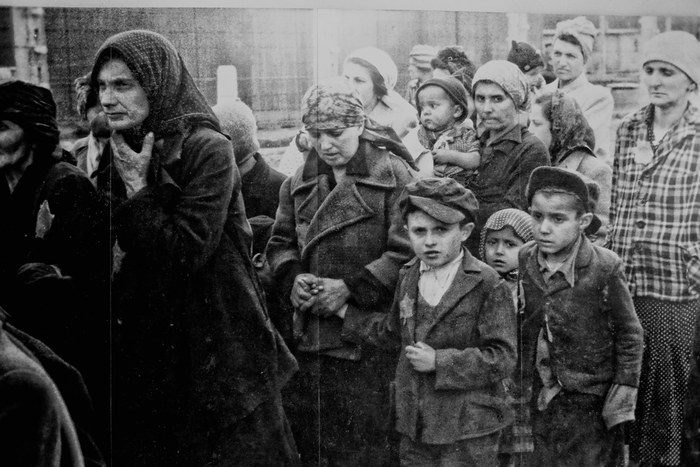 Prizonieri la Auschwitz