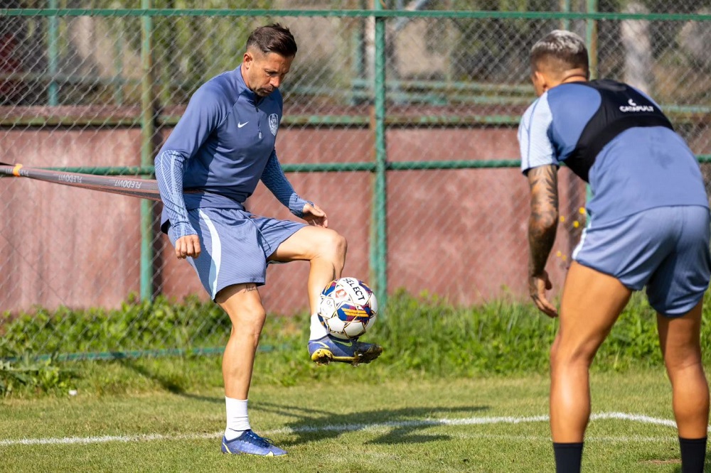 Jucătorii CFR Cluj la antrenament. Foto: Facebook Fotbal Club CFR 1907 Cluj
