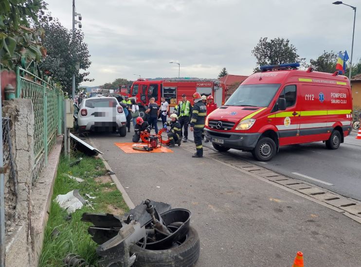 Intervenție SMURD la un accident rutier în Florești/Foto: ISU Cluj