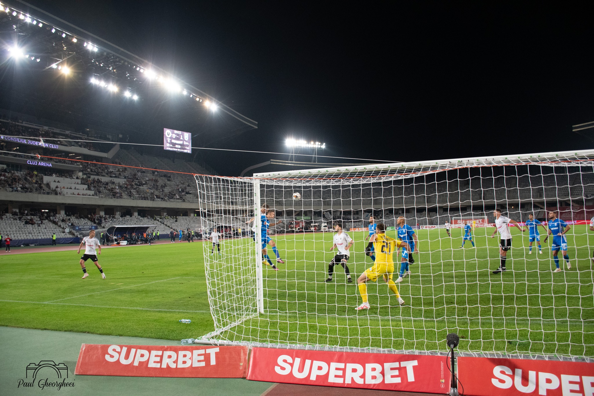 Meciul dintre Universitatea Cluj - Universitatea Craiova s-a terminat cu remiză 1-1