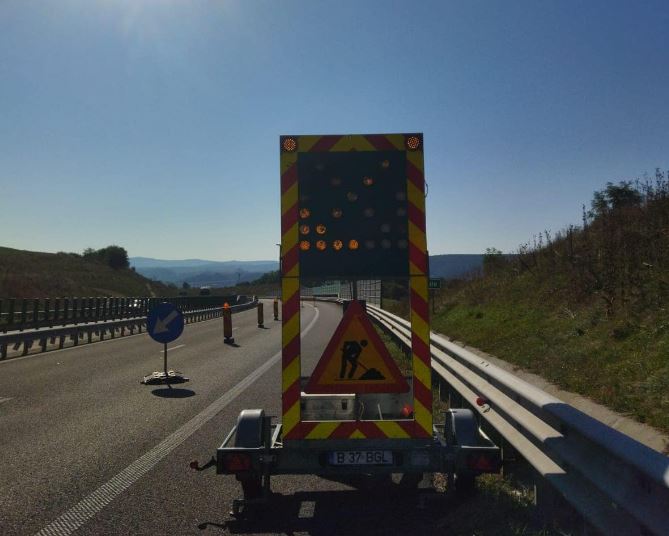 Restricții de circulație pe Autostrada Sebeș-Turda/Foto: Direcția Regională de Drumuri și Poduri Cluj Facebook.com