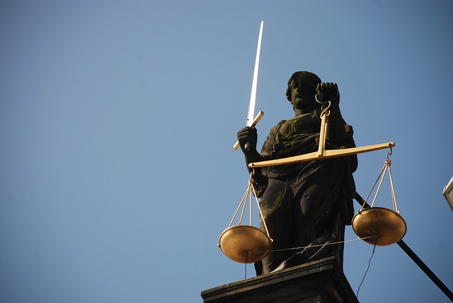 O instanță din Ucraina a blocat activele unor afaceriști ruși / Foto: pixabay.com