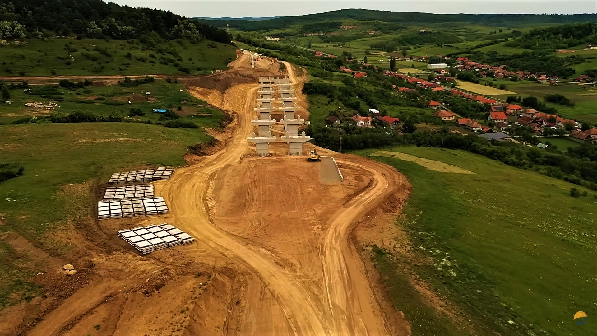 Locuitorii din Nădășelu cer CNAIR să nu construiască viaductul A3 peste cimitirul din localitate. FOTO: ARHIVĂ Asociația Pro Infrastructură - iullie 2023