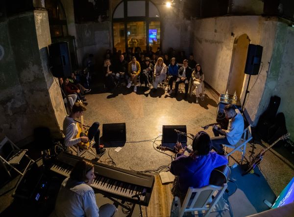 Night Gigs a adus o pată de culoare Timișoarei/ Foto: Lights On Romania - Facebook