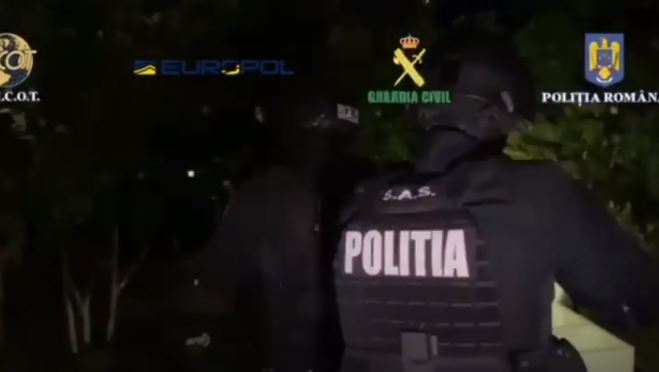 Percheziții DIICOT Cluj. Traficant de droguri
