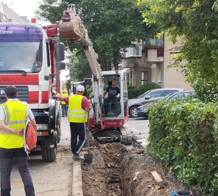 Au fost finalizate lucrările de extindere a rețelei de canalizare menajeră pe trei străzi din municipiul Cluj-Napoca: Haller Karoly