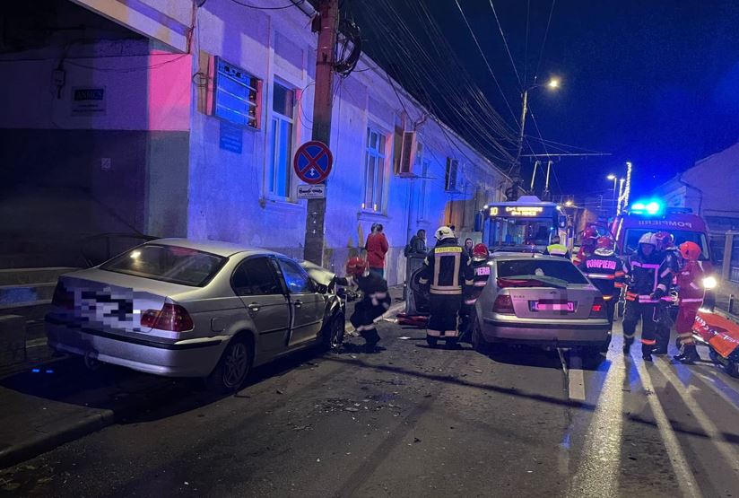 Accident de circulație pe strada Paris din municipiul Cluj-Napoca/Foto: ISU Cluj