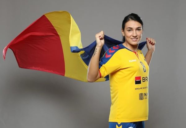 Jucătoarea Cristina Neagu a descris cei 17 ani pe care i-a petrecut la echipa naţională de handbal a României / Foto: Cristina Neagu - Facebook