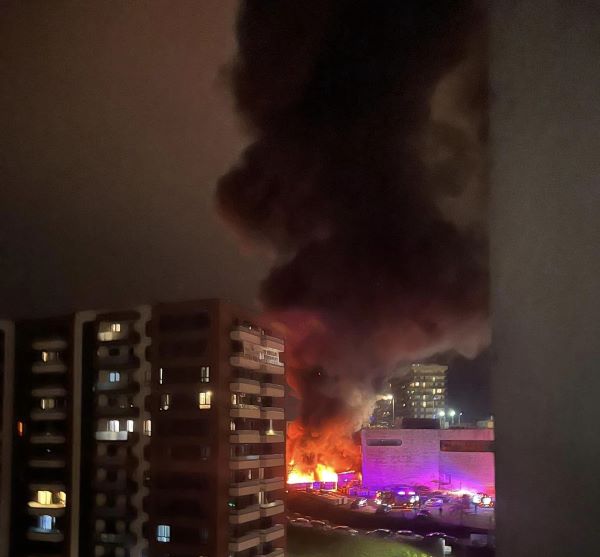 Incendiu în depozitul Auchan din Iulius Mall